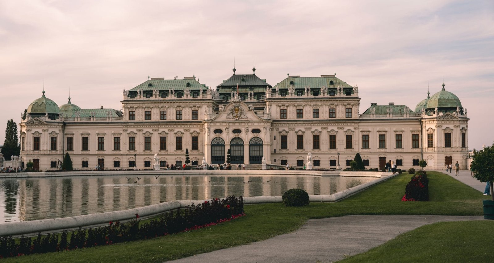 Co warto zobaczyć? Wiedeń, stolica Austrii - Belweder w Wiedniu
