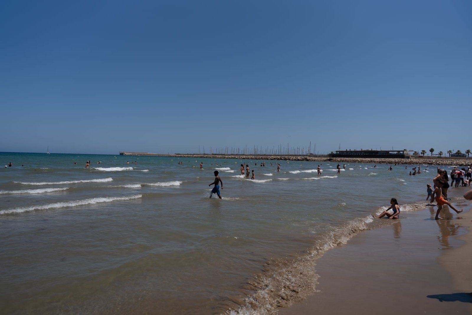Plaża Playa del Cabañal w Walencji